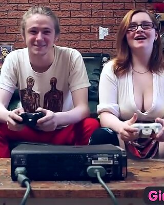 Gamer girl lets him lick his own cum
